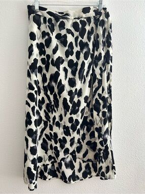 Newchoice Black and White Wrap Midi Skirt
